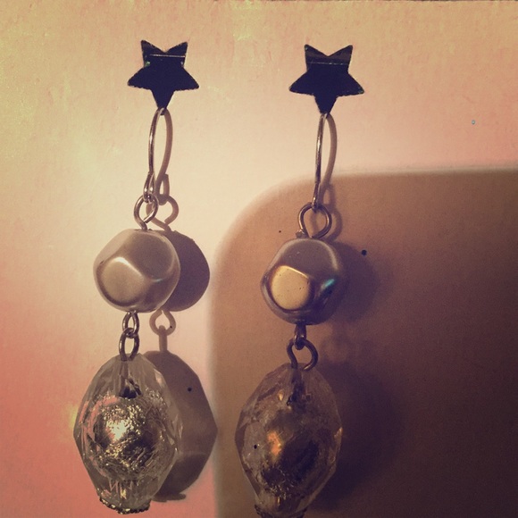 💲🔻Silvery Stones & Beads Necklace & Earrings - Picture 3 of 4